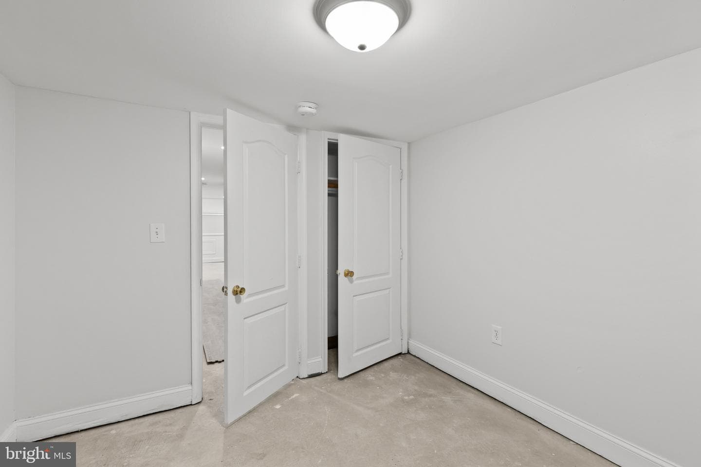501 N Port Street photo 33