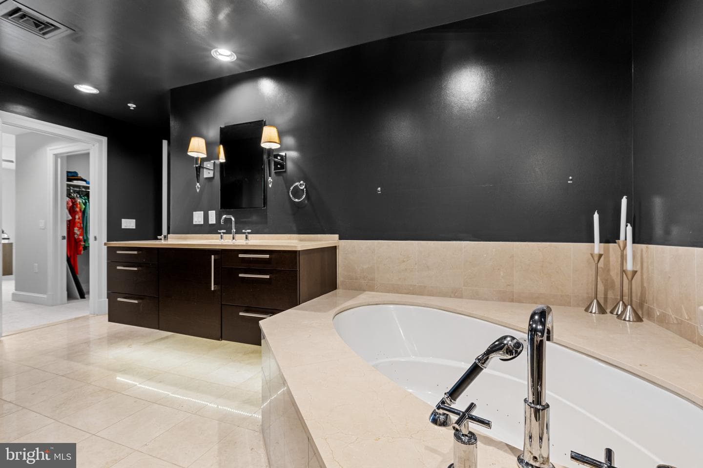 801 Key Highway #253 photo 24