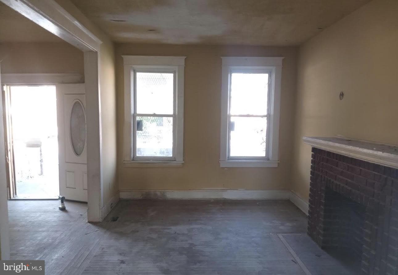 2324 Reisterstown Road photo 3