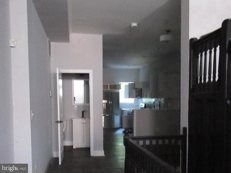 1215 E Preston Street photo 13