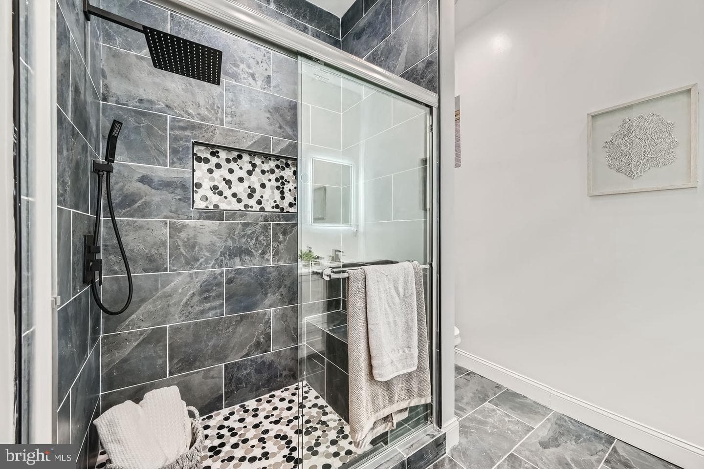 1215 E Preston Street photo 39