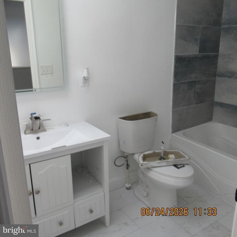 1215 E Preston Street photo 45