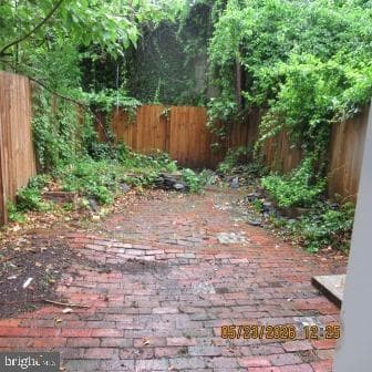 1215 E Preston Street photo 57