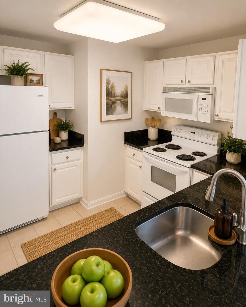 23 Pierside Drive #411 photo 4
