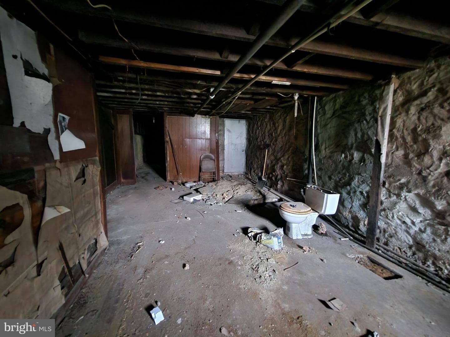 2327 W Lexington Street photo 9