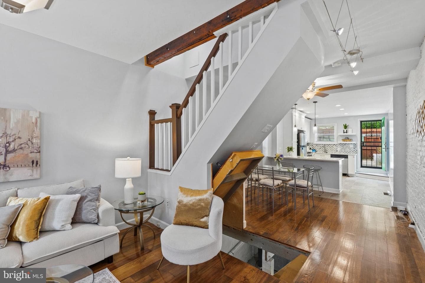 224 N Port Street photo 10