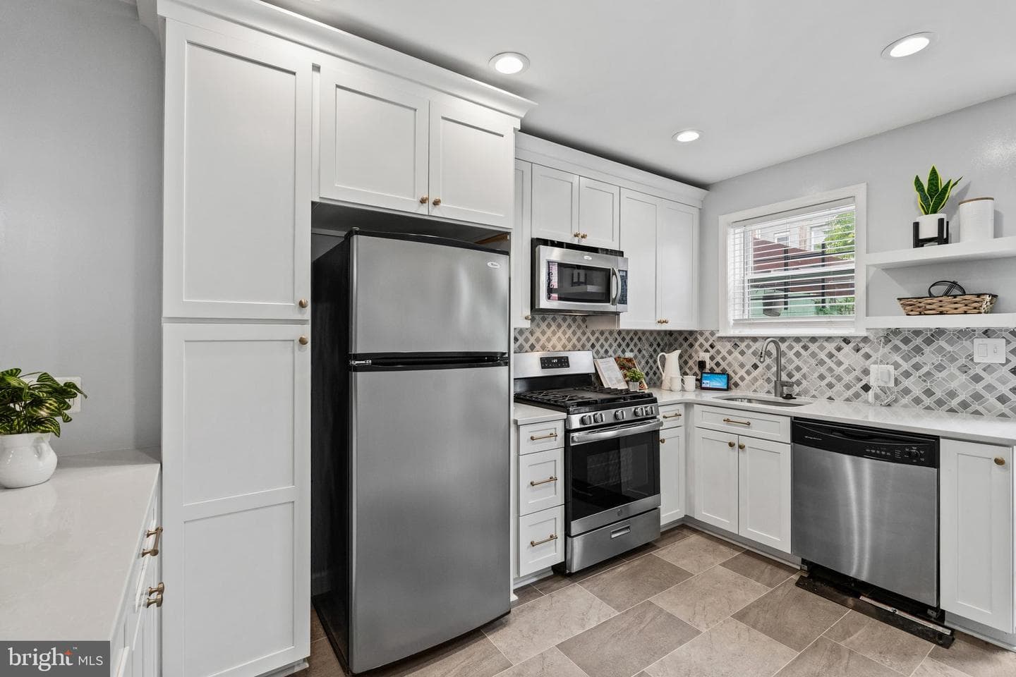224 N Port Street photo 15