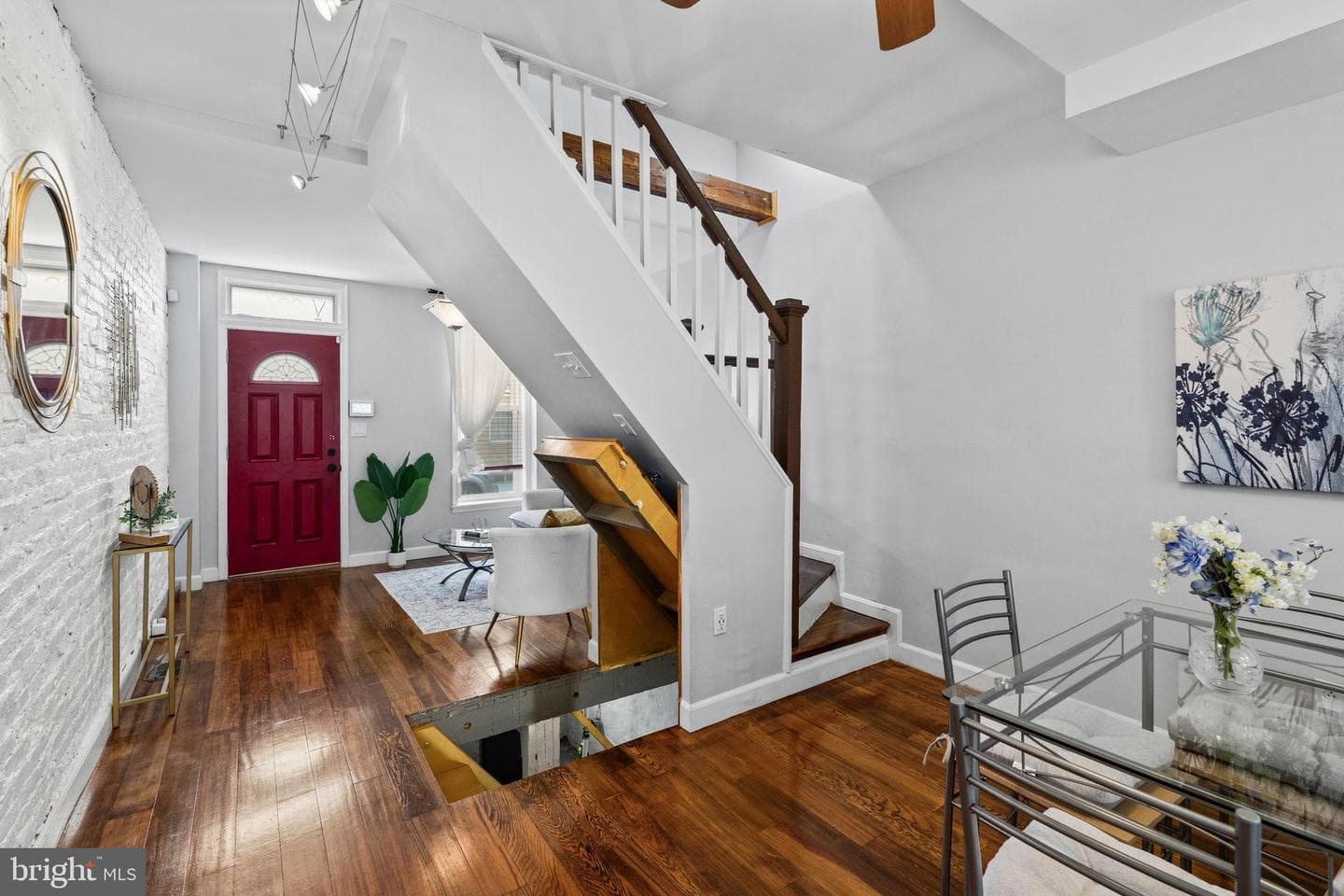 224 N Port Street photo 9