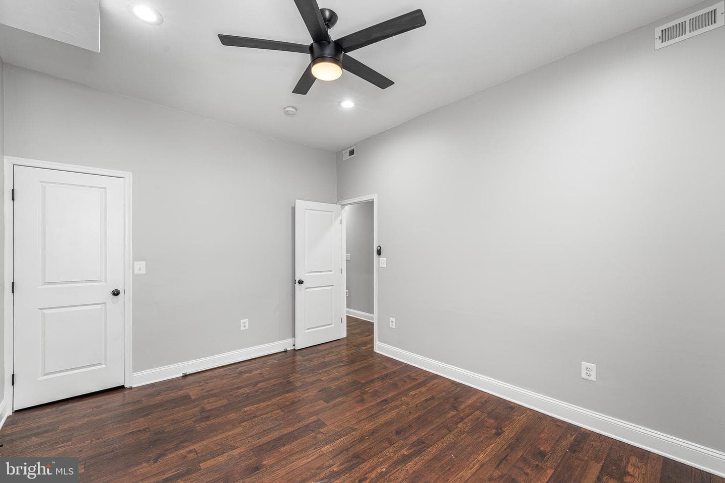 1617 N Broadway photo 13