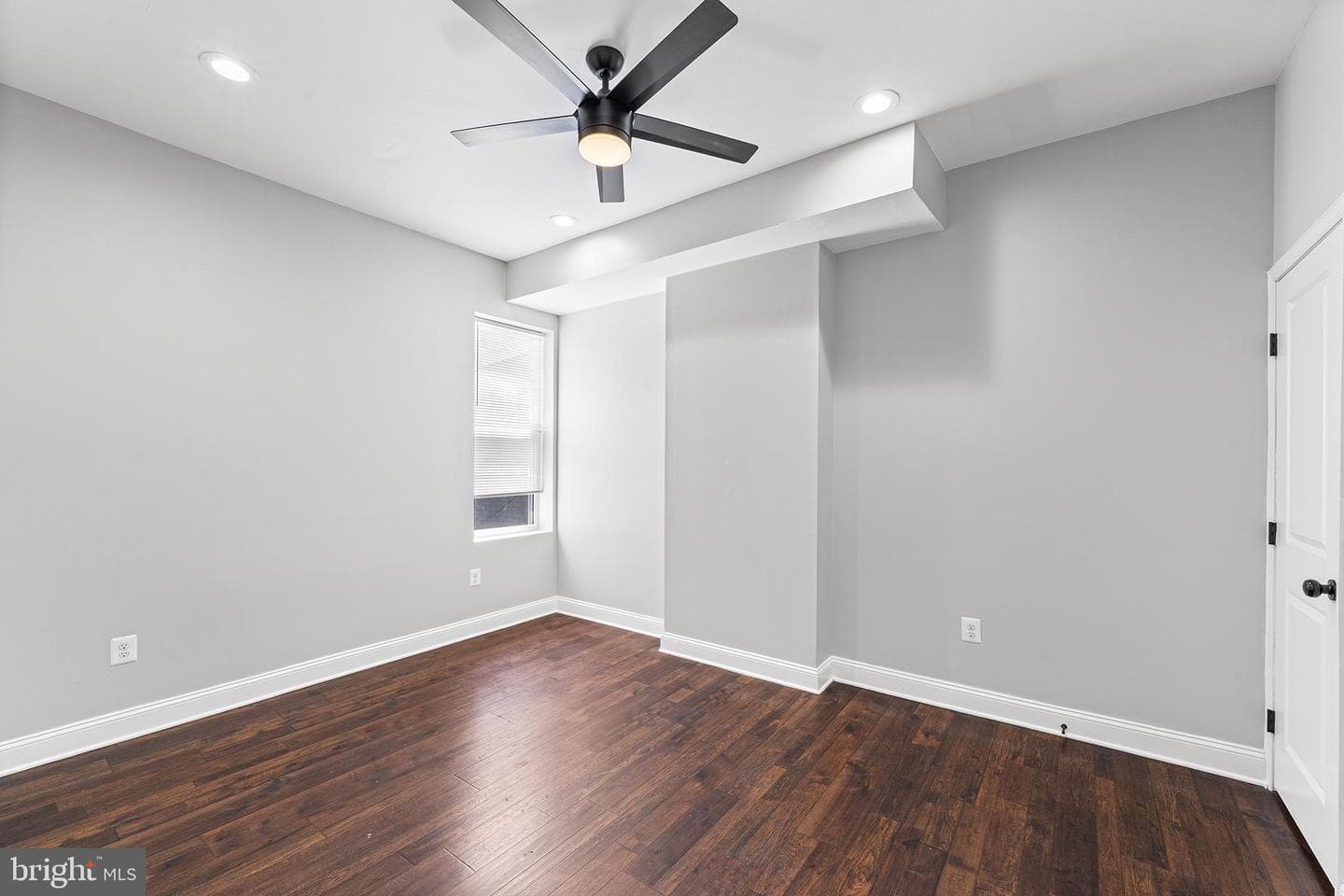 1617 N Broadway photo 14