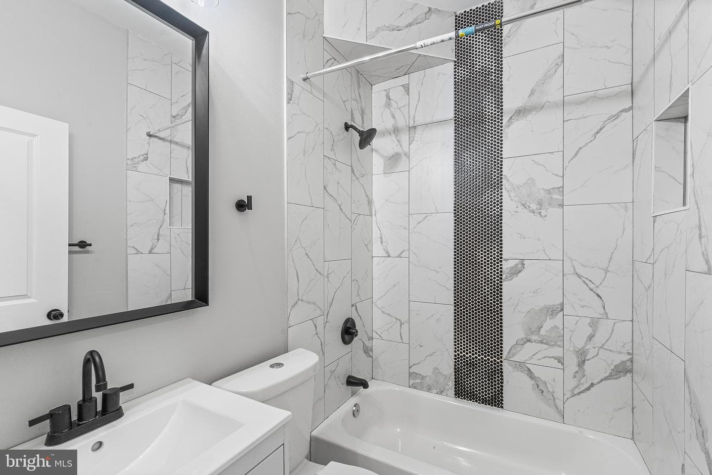 1617 N Broadway photo 19