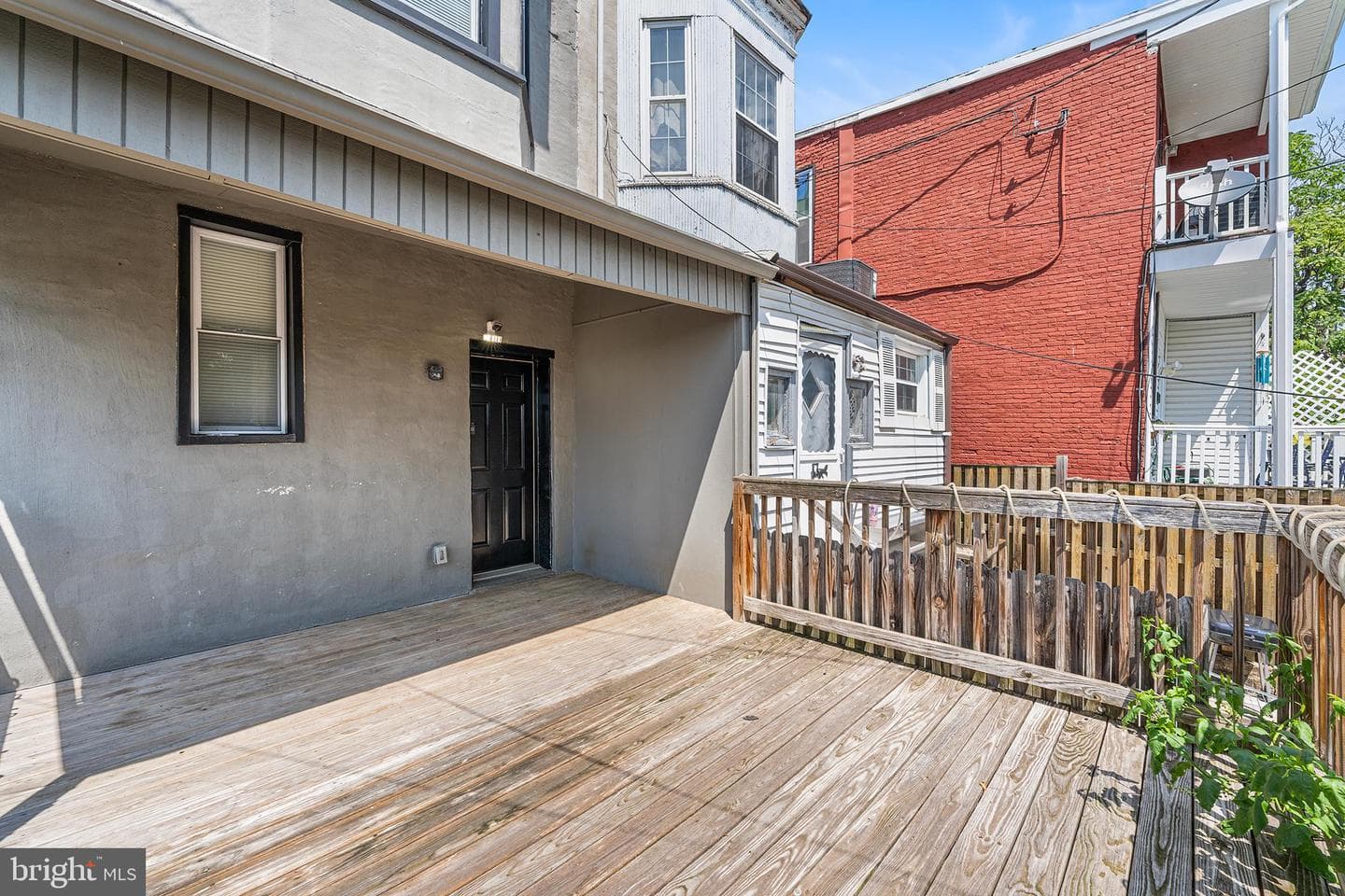 1617 N Broadway photo 33