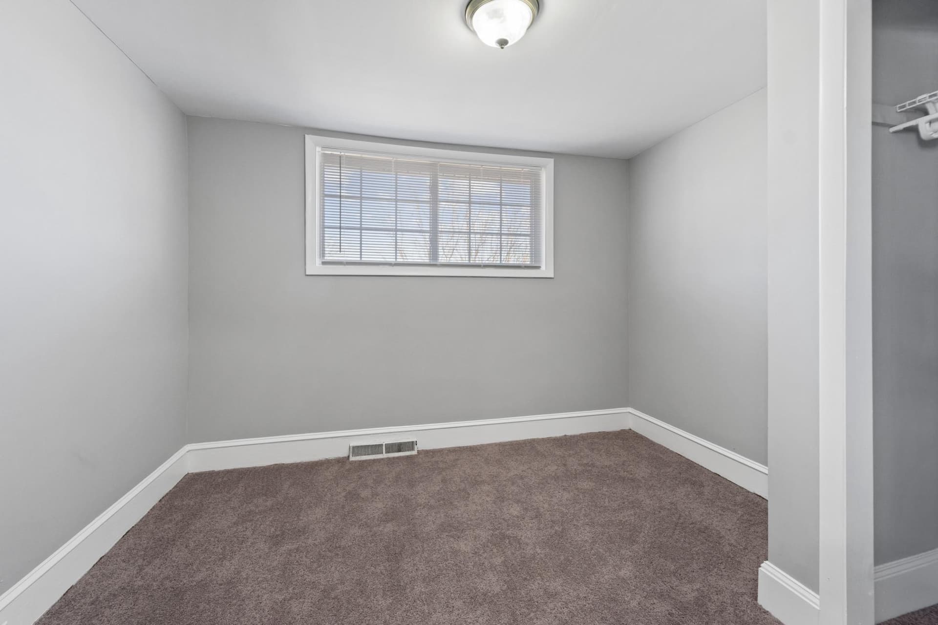 2808 Chelsea Terrace photo 14