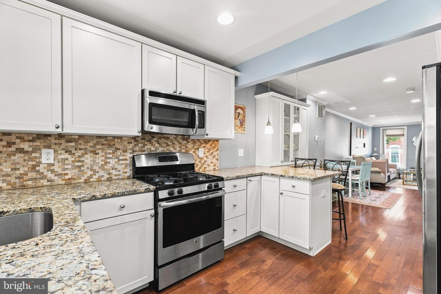 23 W Barney Street photo 10