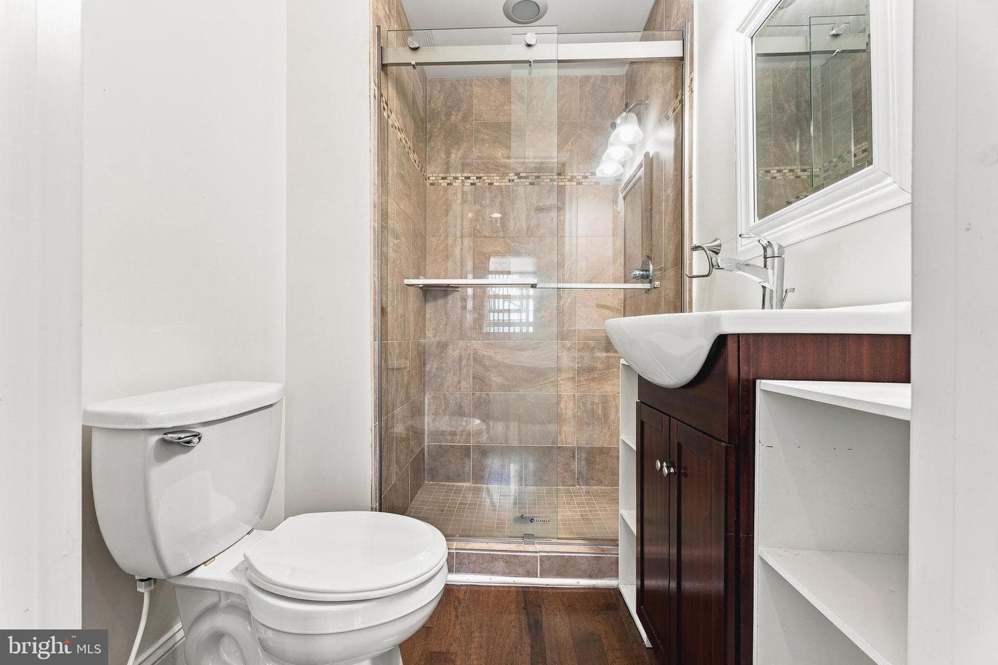 23 W Barney Street photo 23