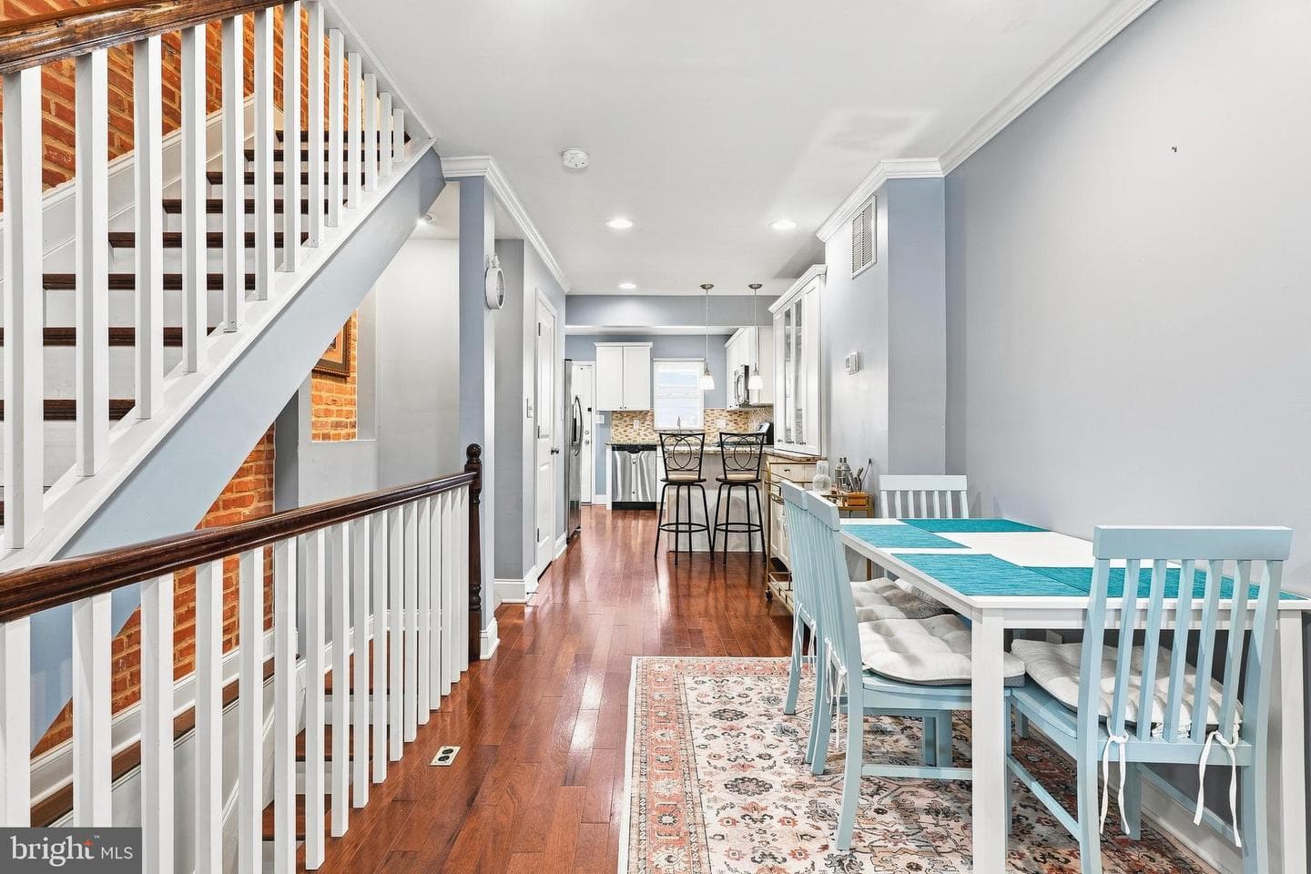 23 W Barney Street photo 8
