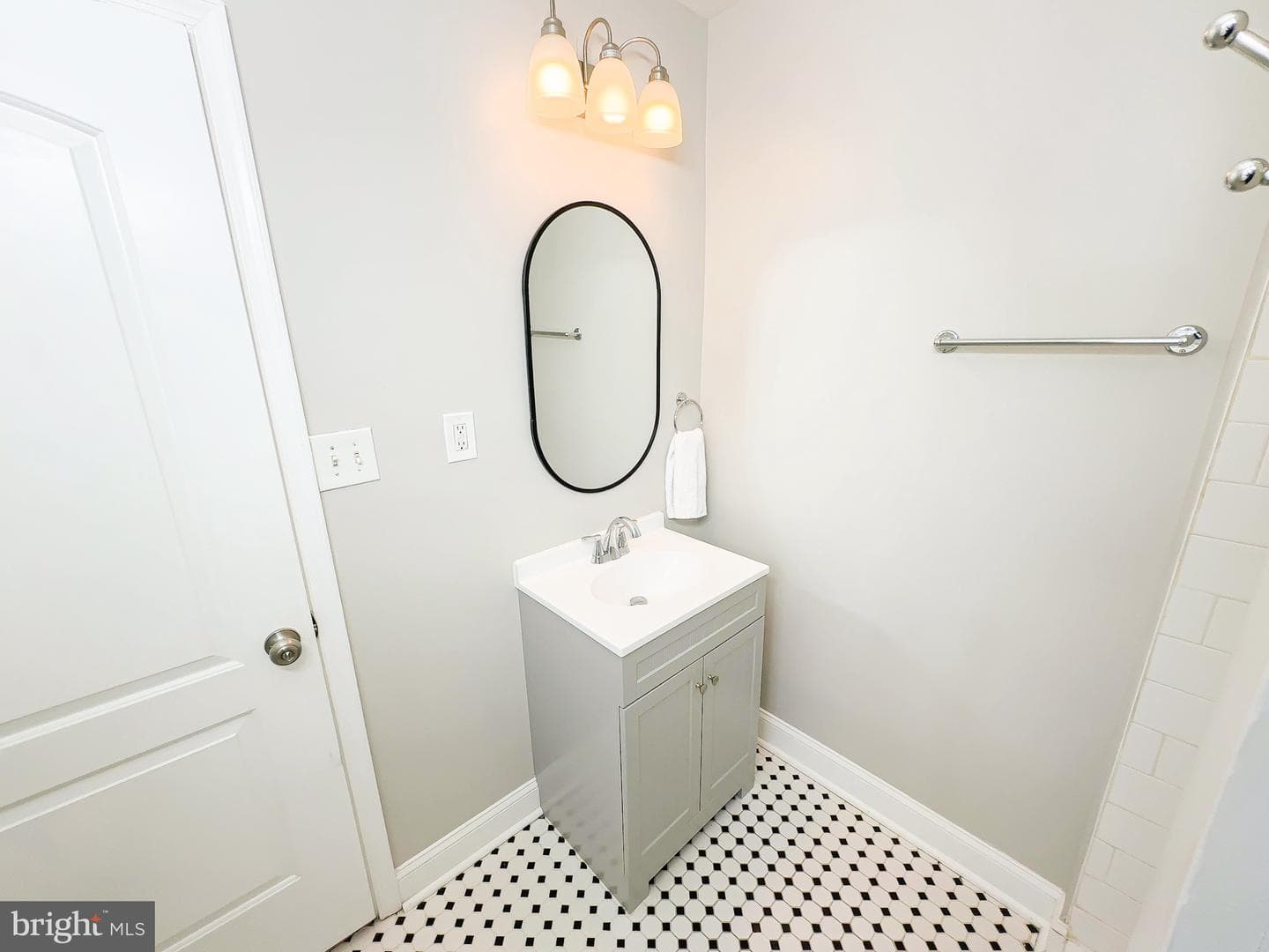 3617 Liberty Heights Avenue photo 26