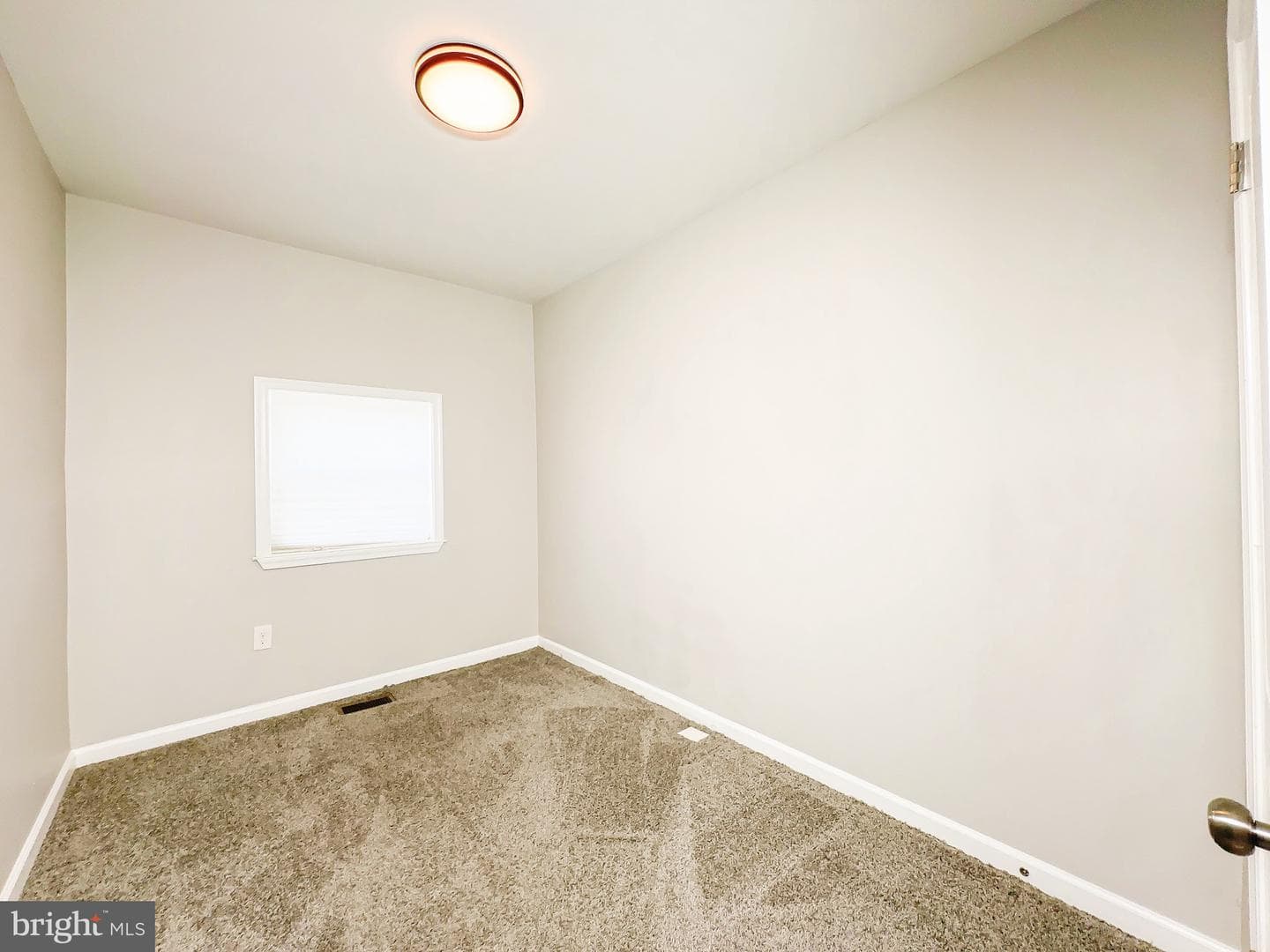3617 Liberty Heights Avenue photo 35
