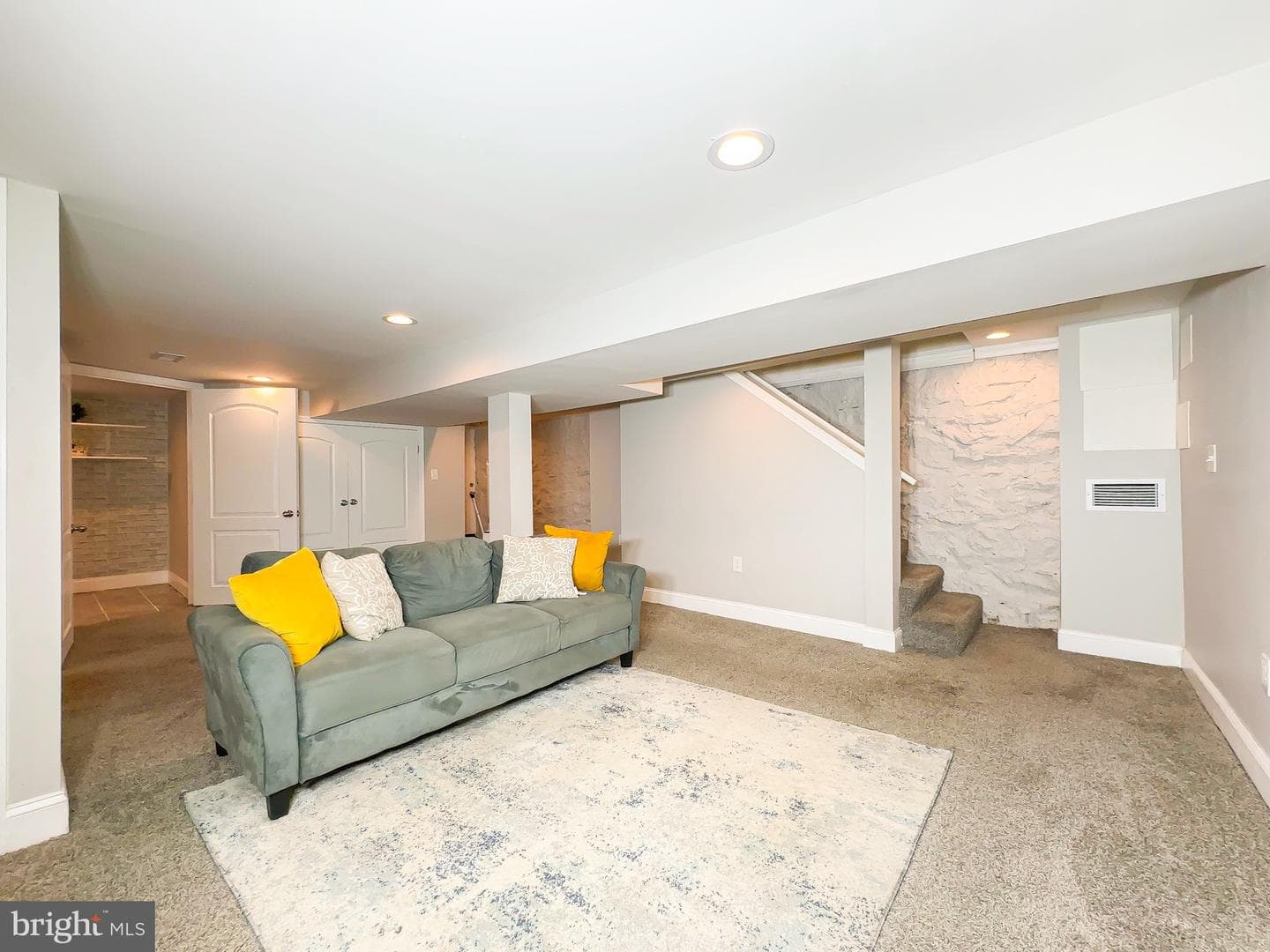 3617 Liberty Heights Avenue photo 44