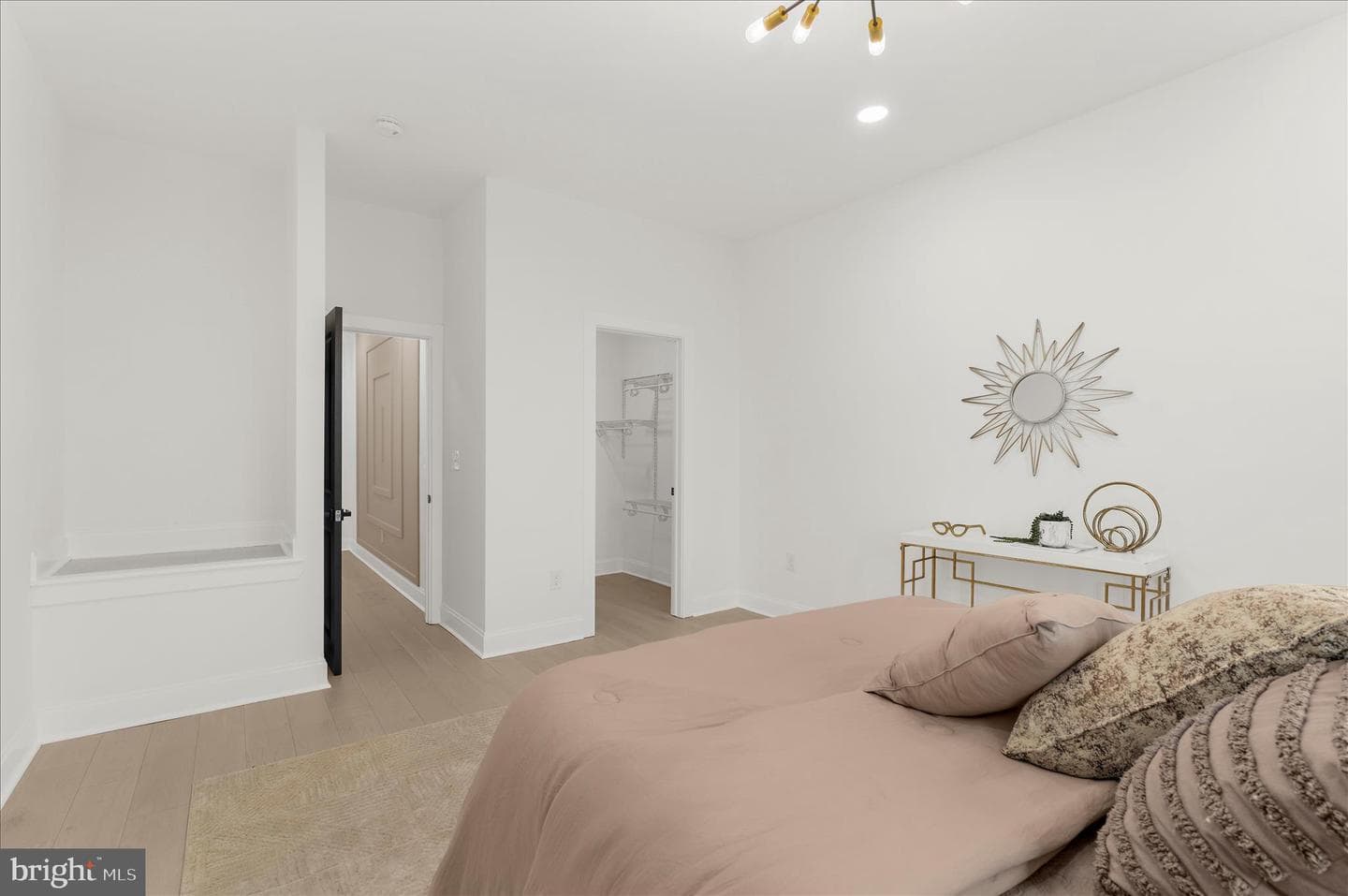 2321 Madison Avenue photo 28