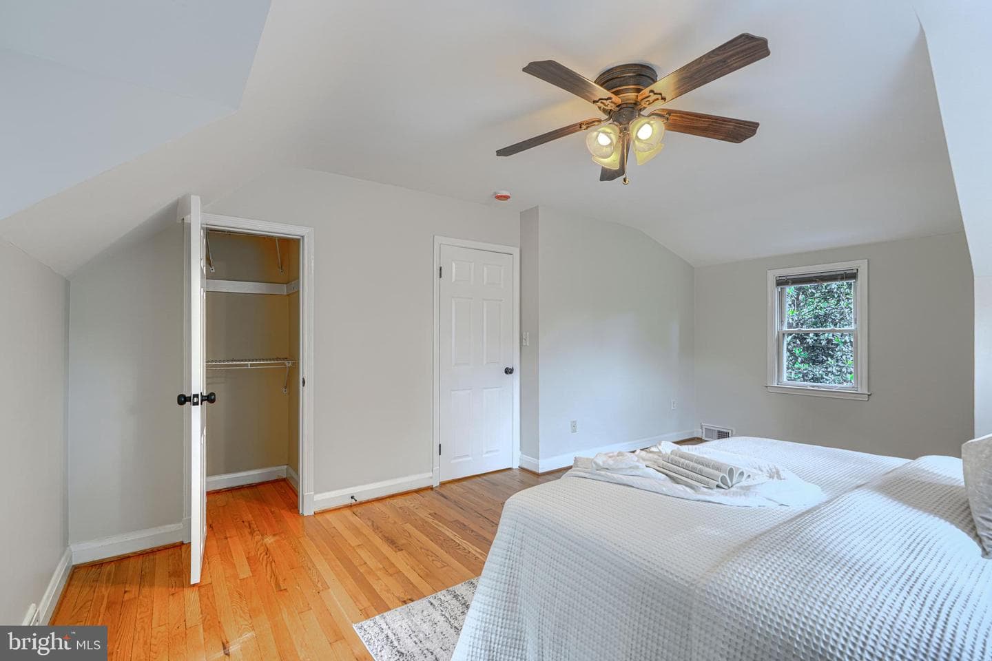 3807 Mayberry Avenue photo 35