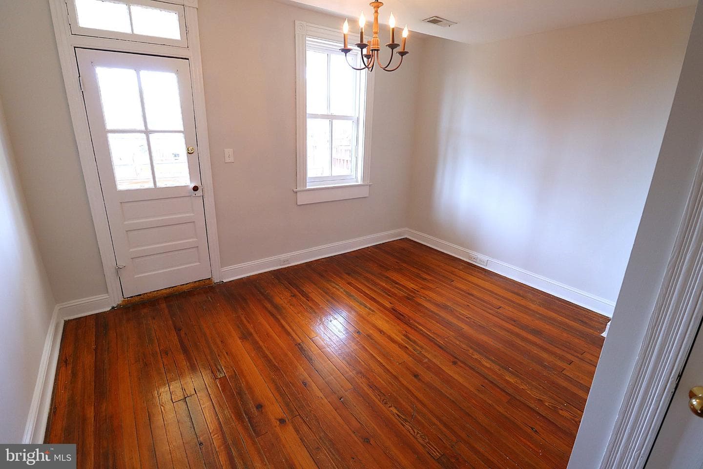 26 S Potomac Street photo 8