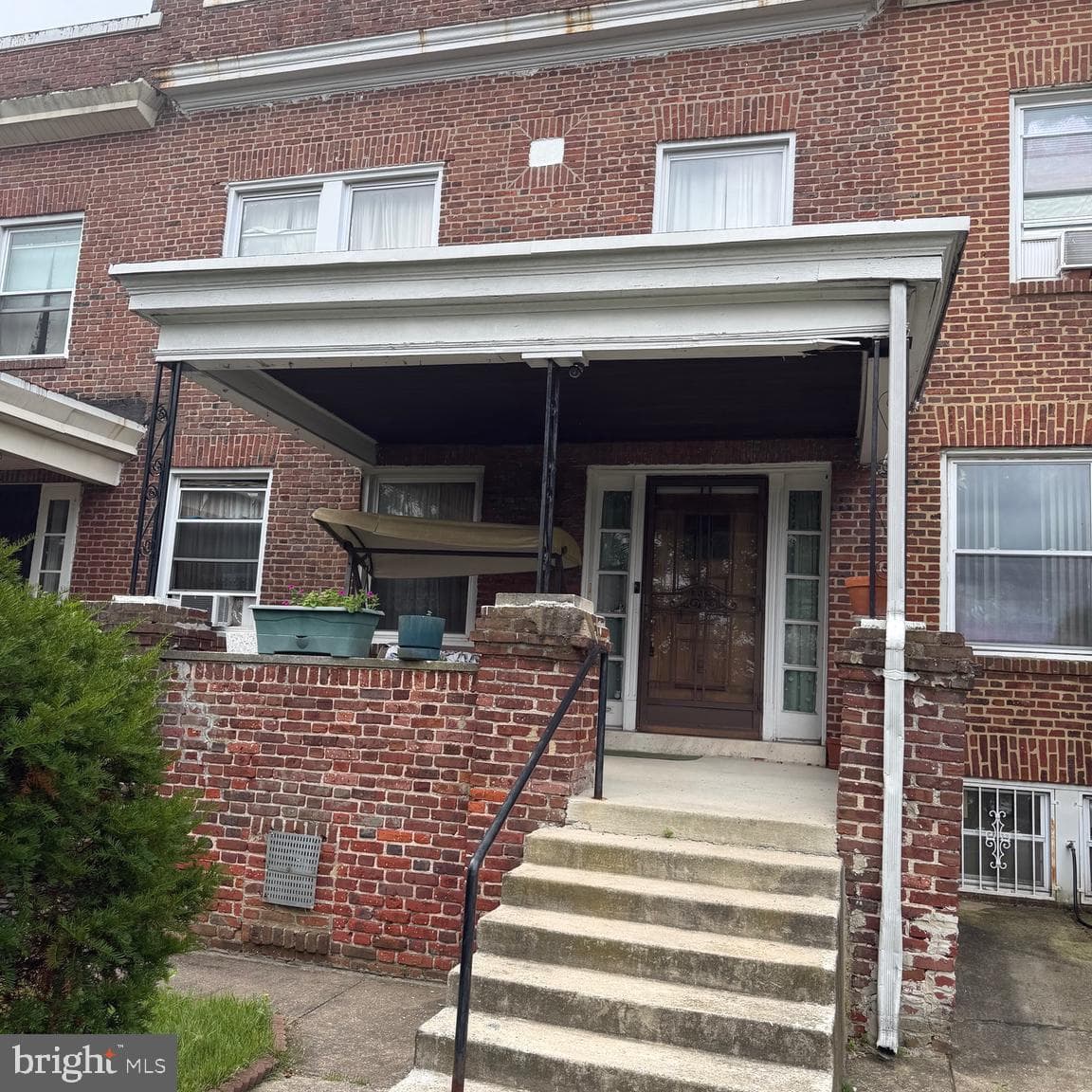 1911 E 32nd Street, Baltimore