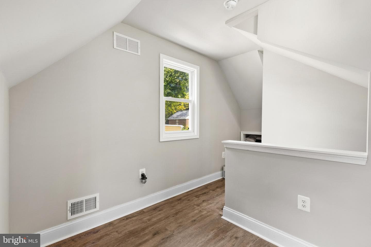 6407 Fairdel Avenue photo 20