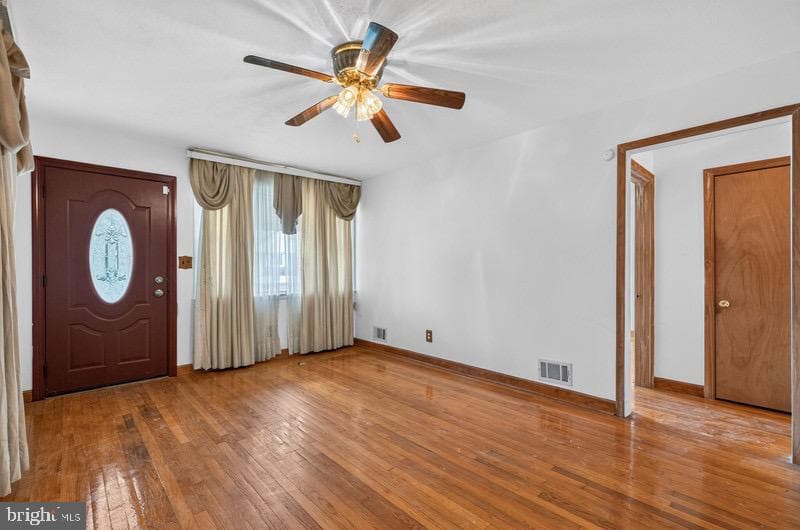 2607 Chesley Avenue photo 4
