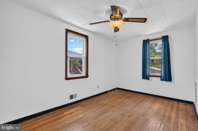 2607 Chesley Avenue photo 5