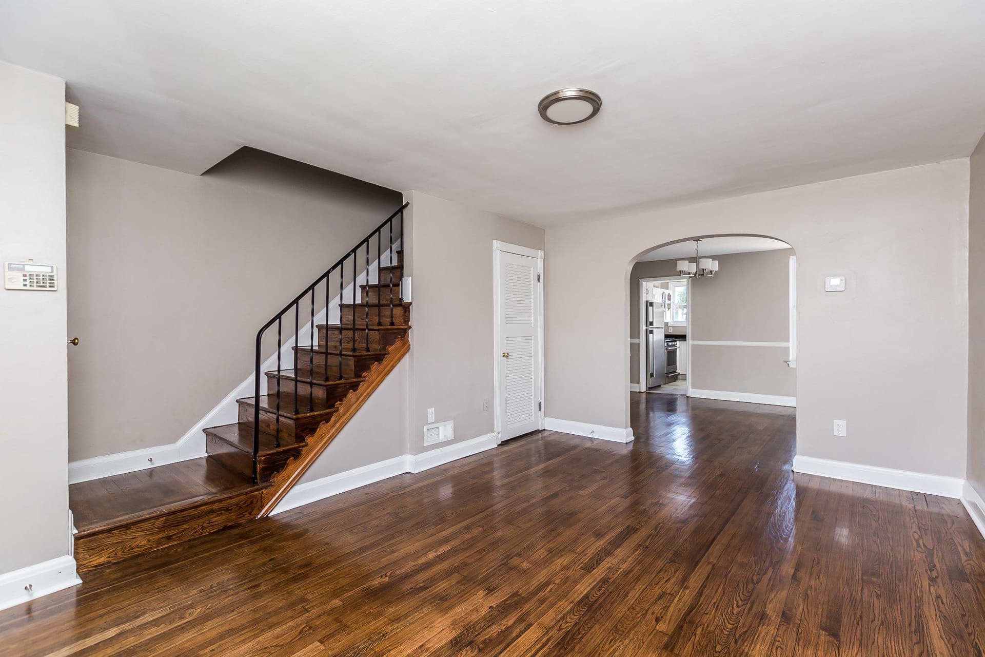 3233 Kentucky Avenue photo 3