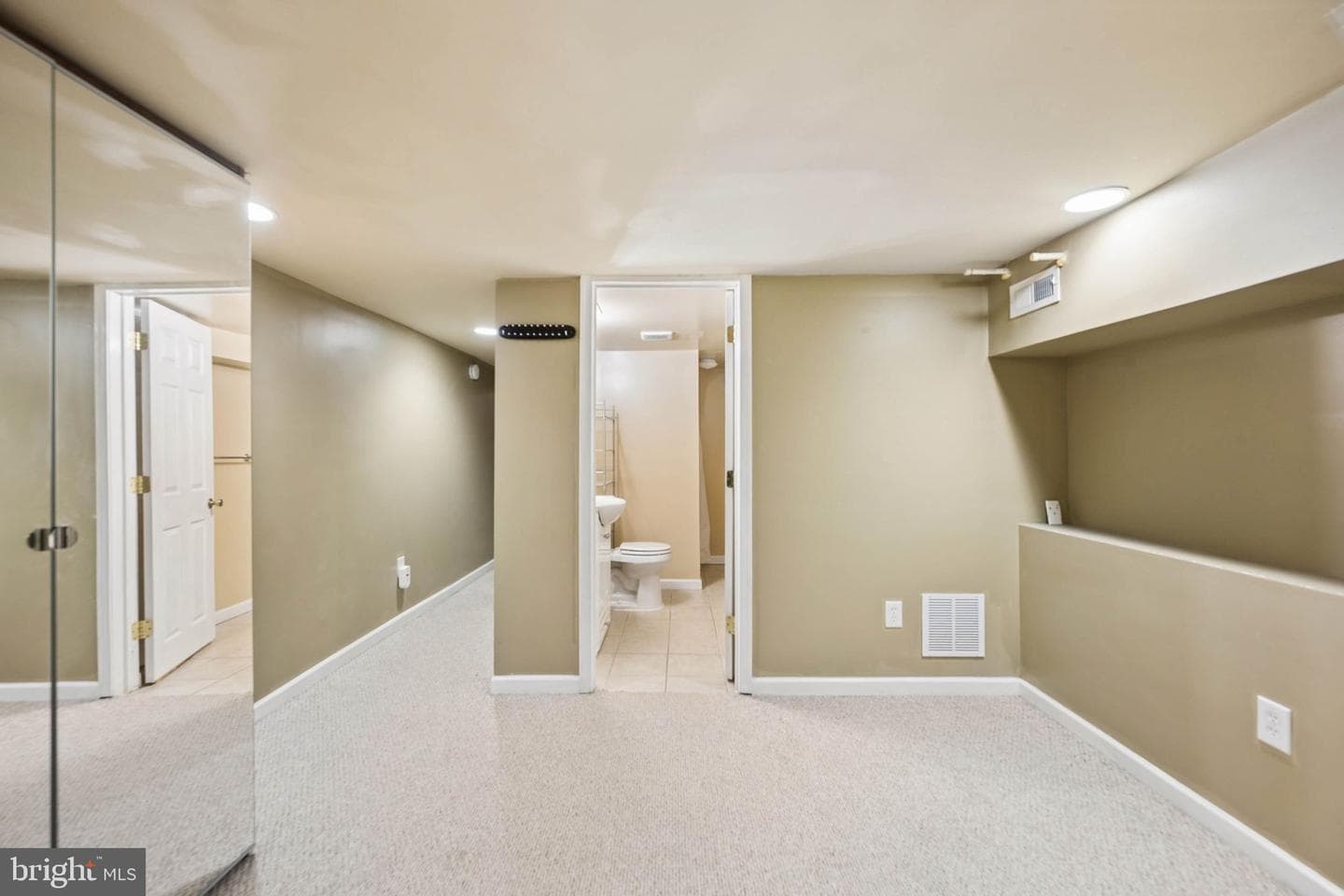 29 N Patterson Park Avenue photo 49