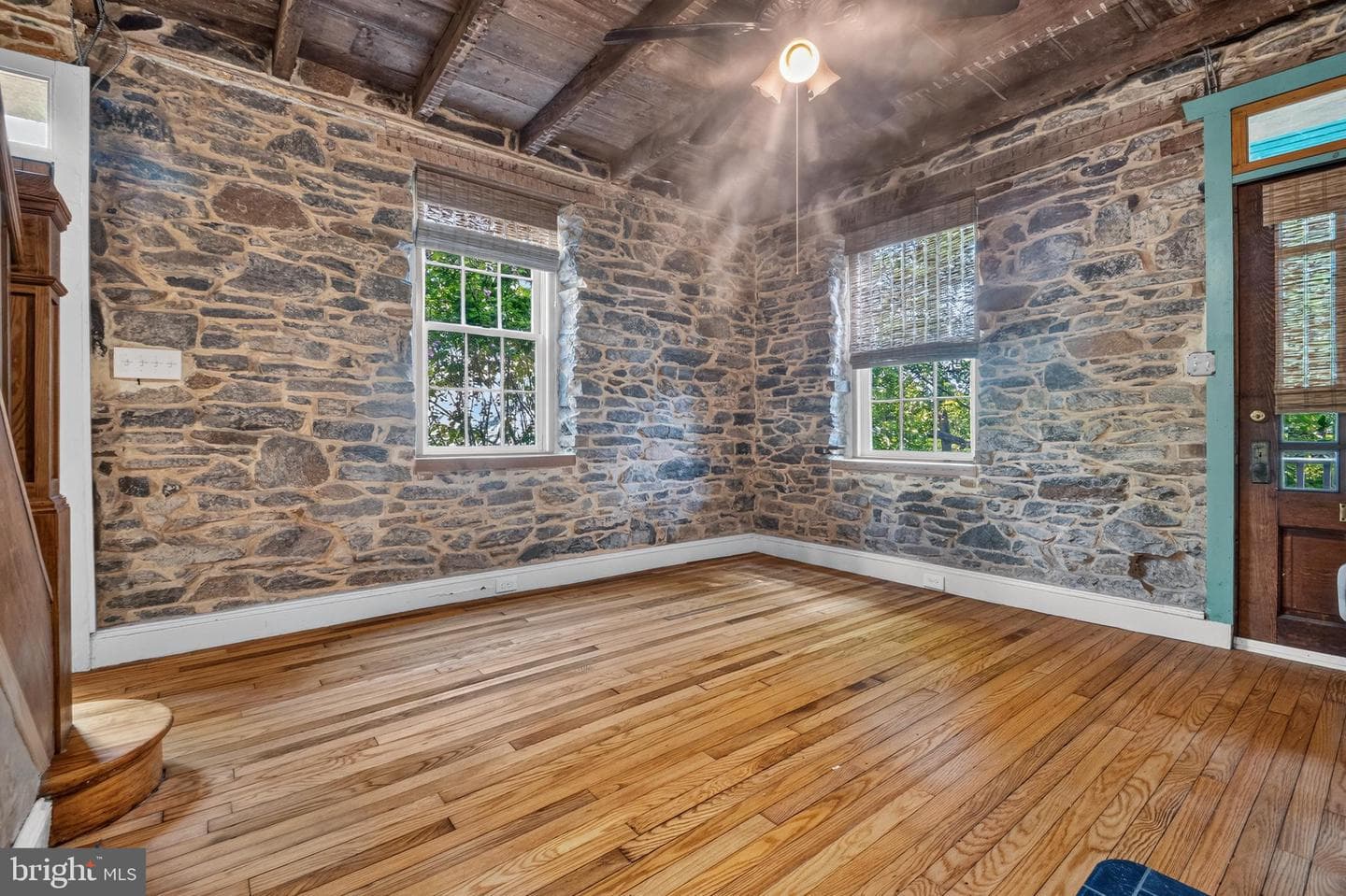 3456 Seneca Street photo 13