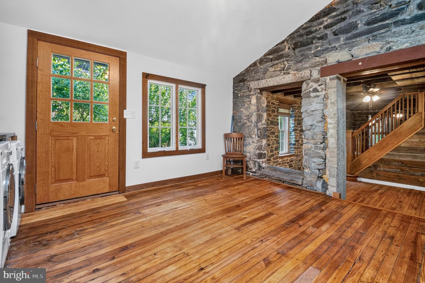 3456 Seneca Street photo 3
