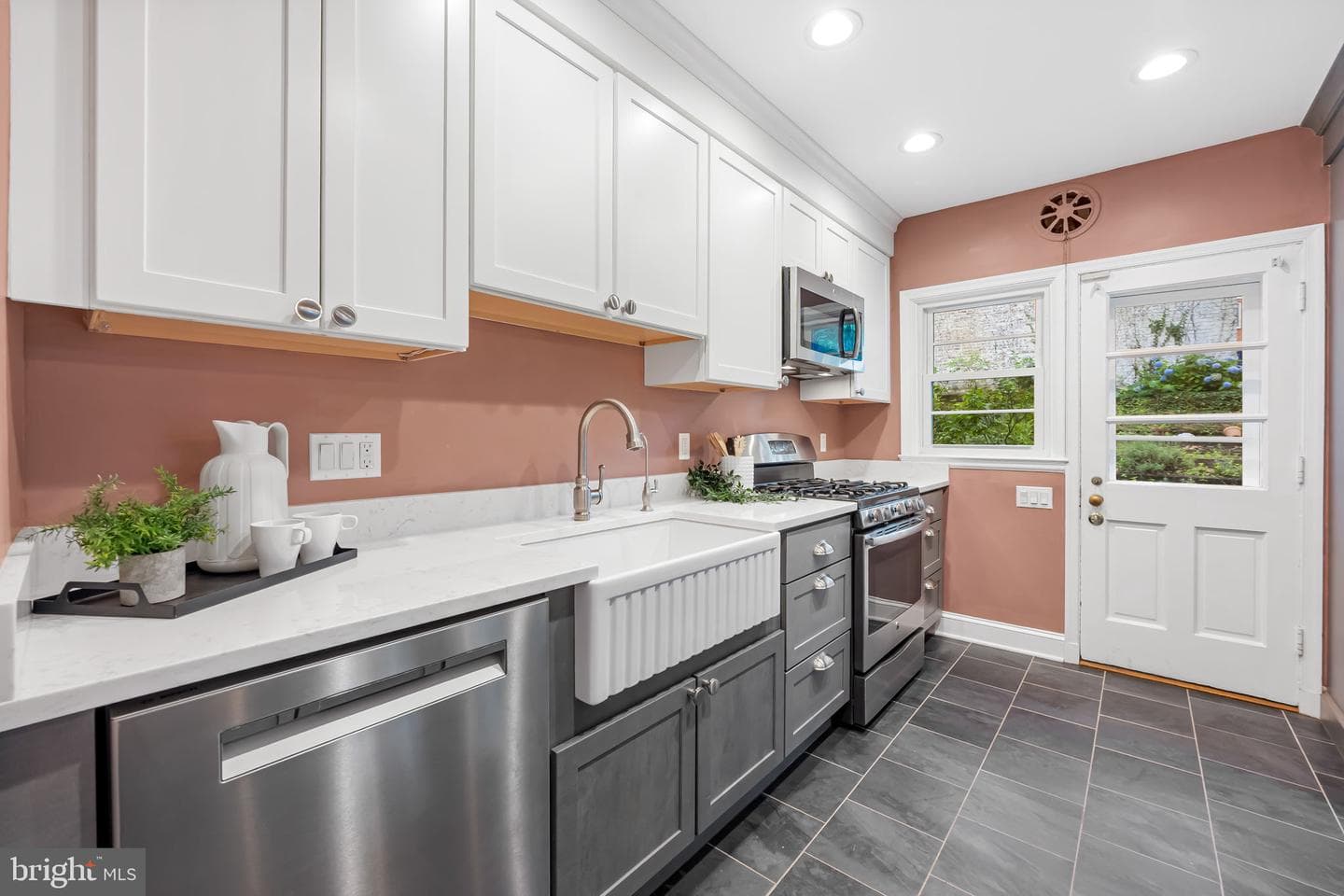 1305 Northview Road photo 5