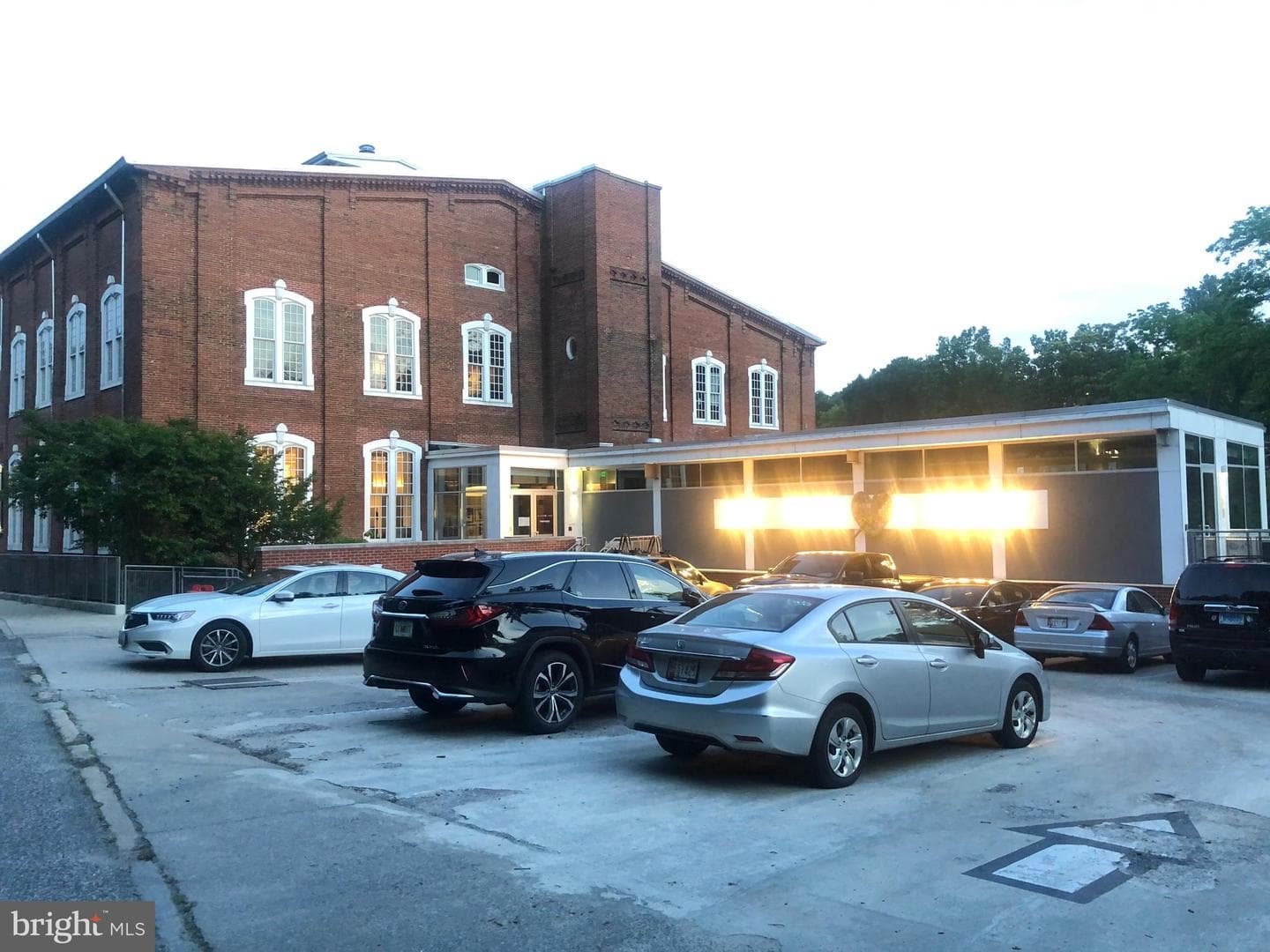 2090 Clipper Park Road photo 64