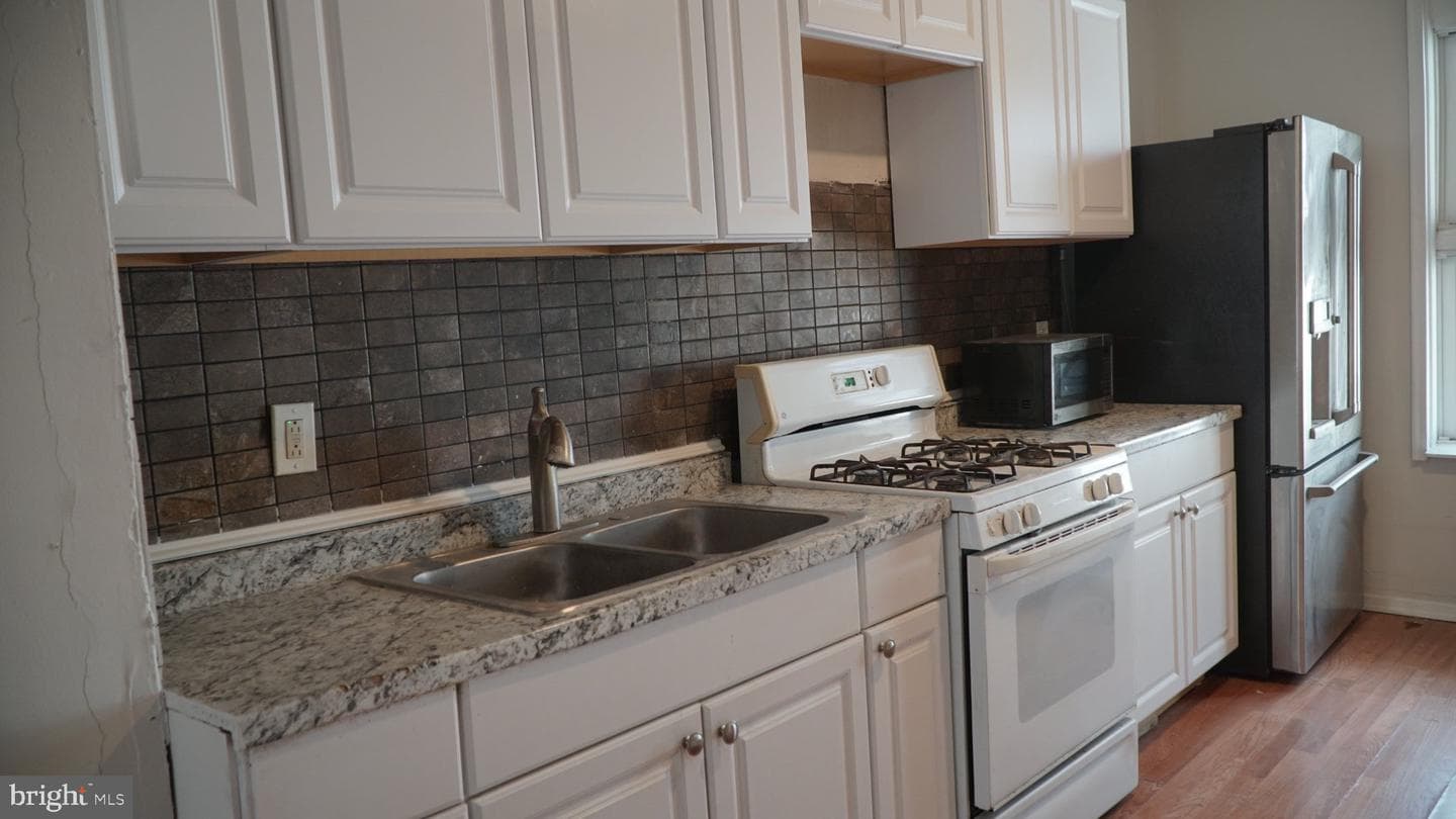 2802 Jefferson Street photo 8