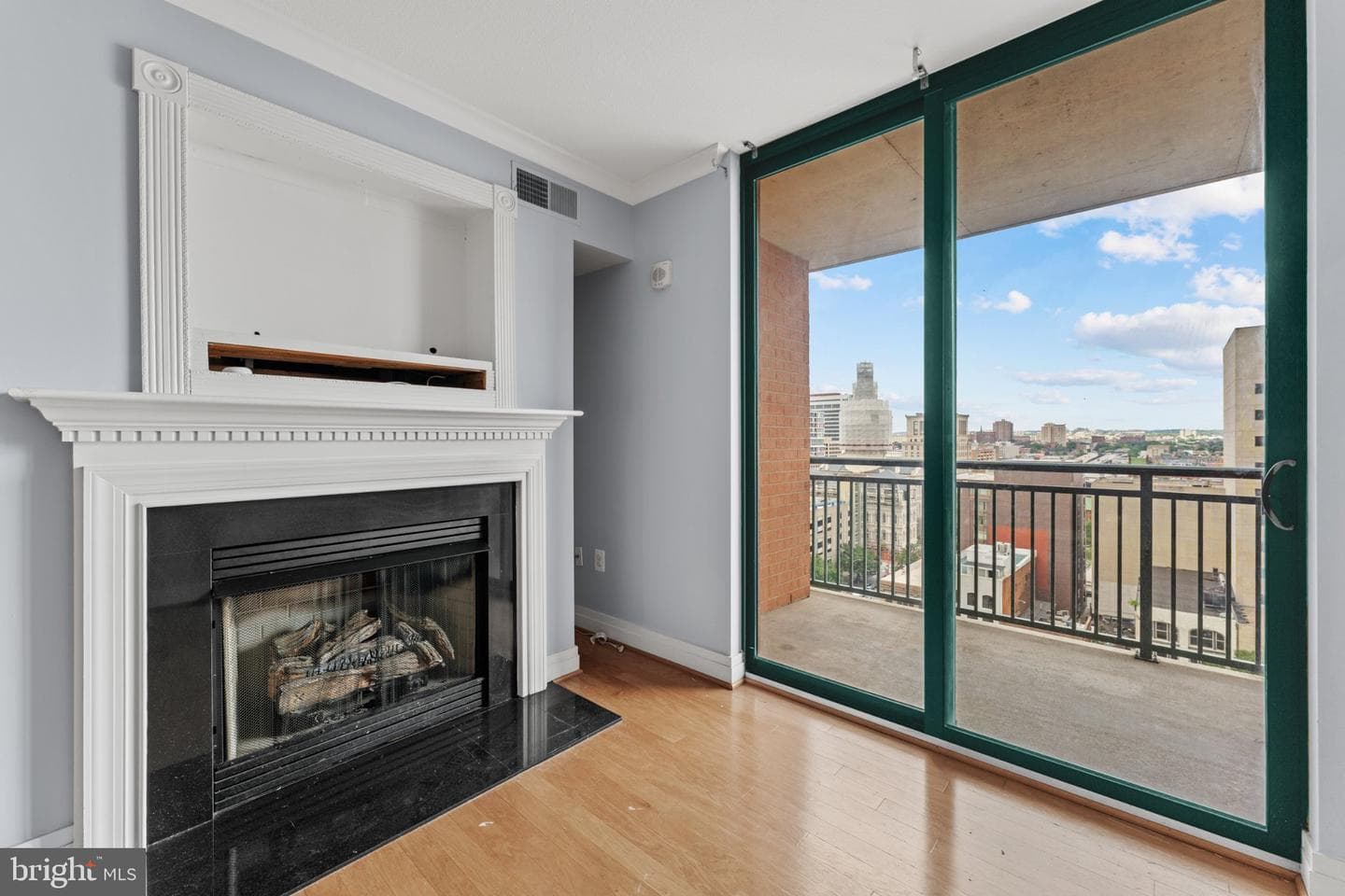414 Water Street #1306 photo 14