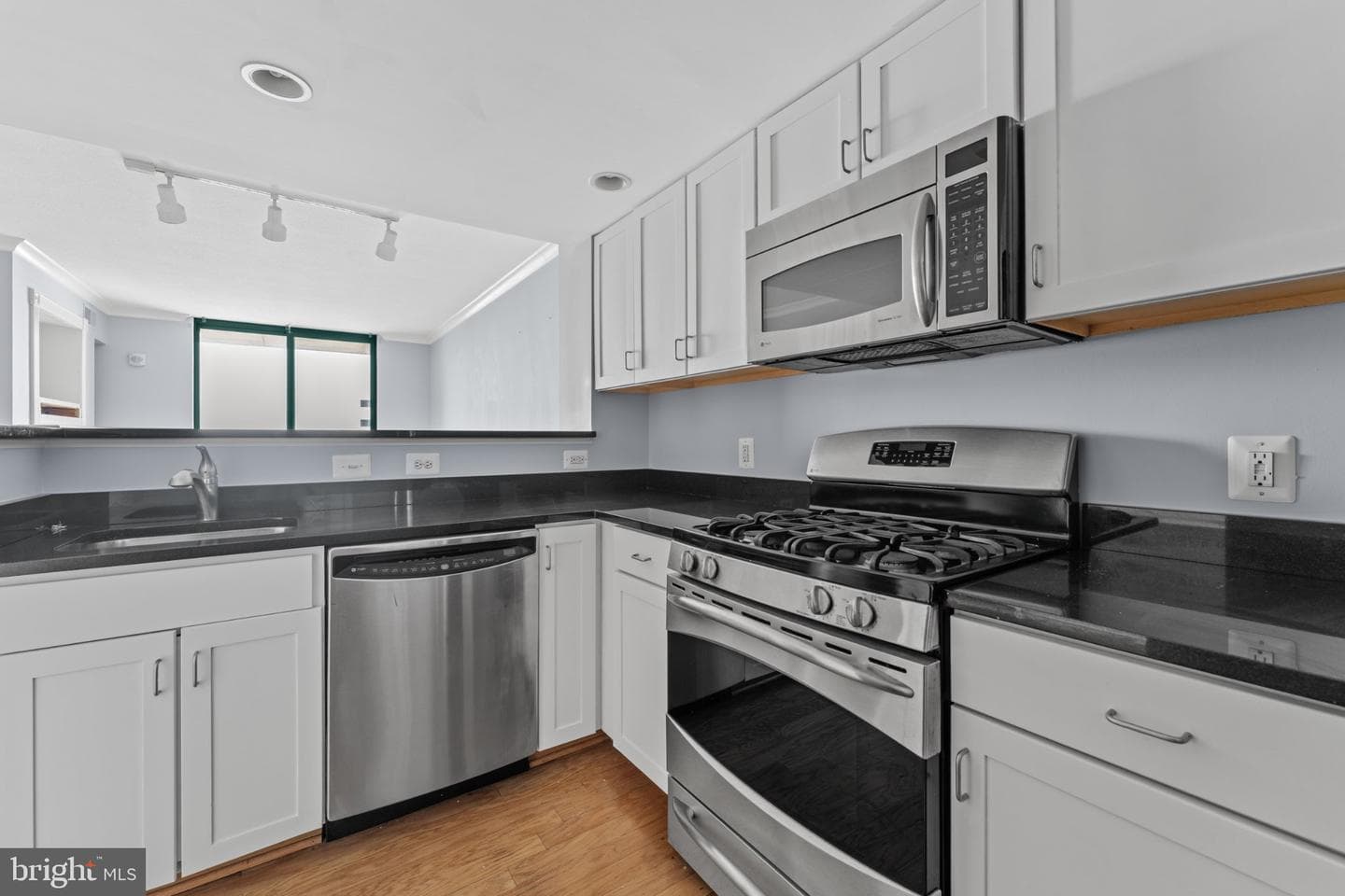 414 Water Street #1306 photo 25