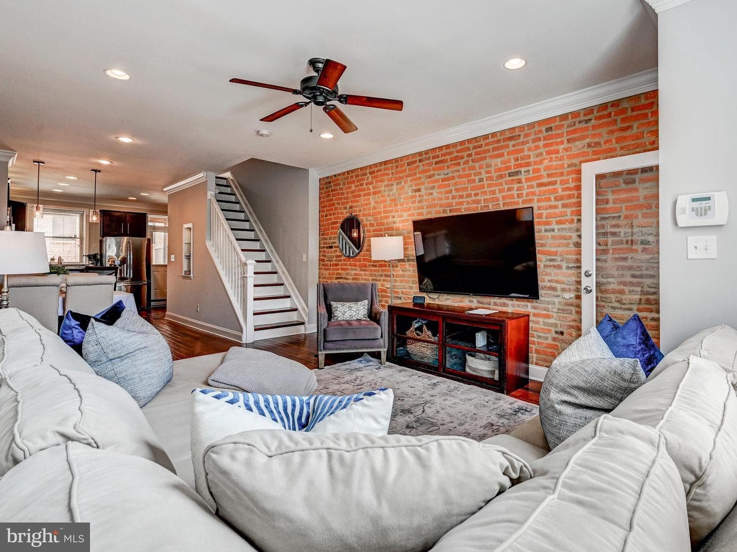 3424 Fait Avenue photo 15