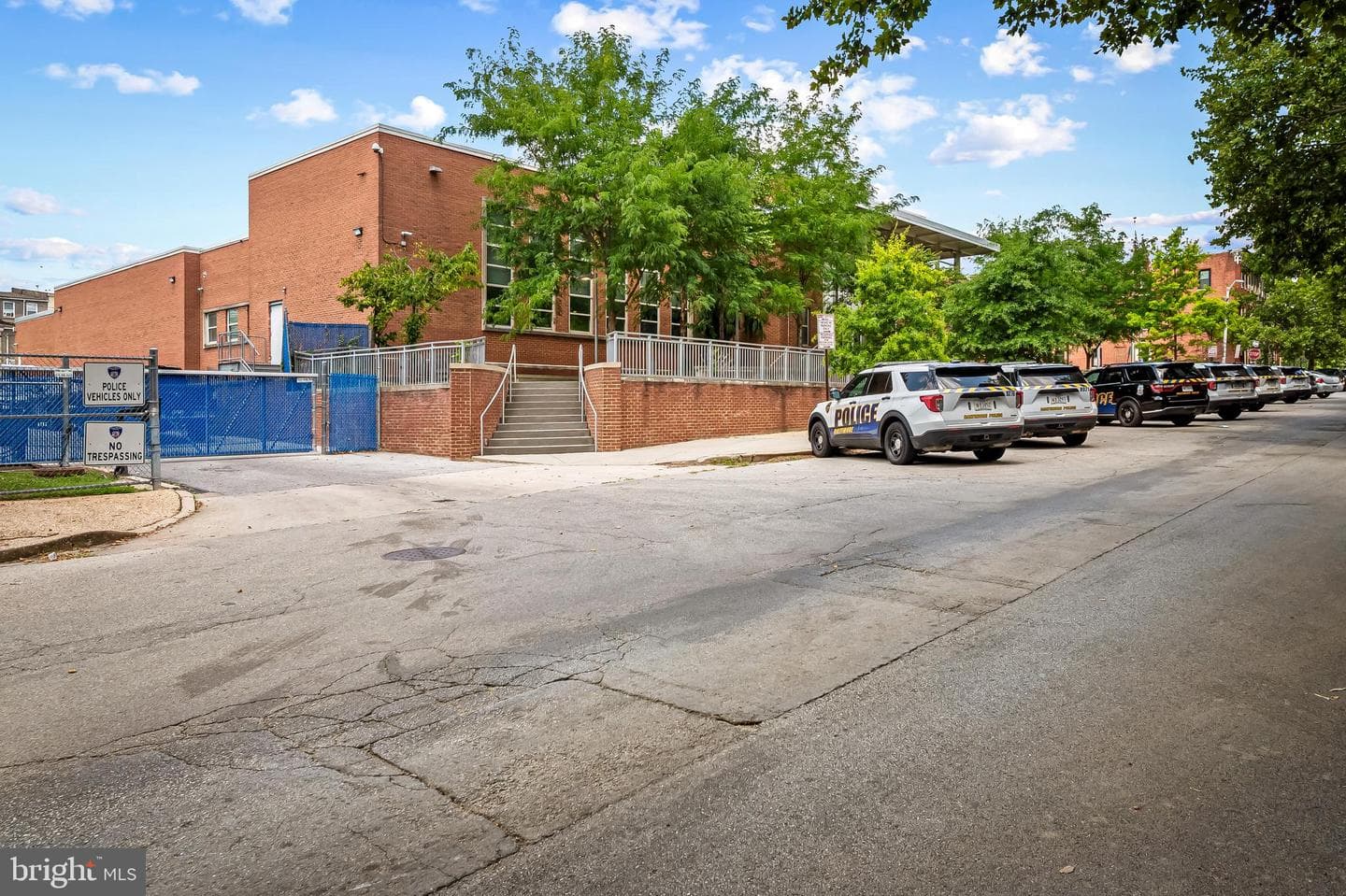 1006 N Mount Street photo 31