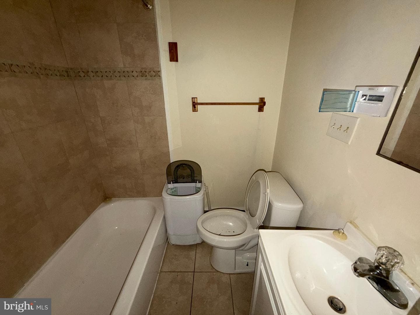 826 Jack Street photo 8
