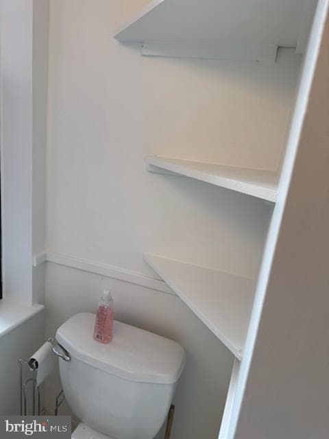 1001 Saint Paul Street #2j photo 4