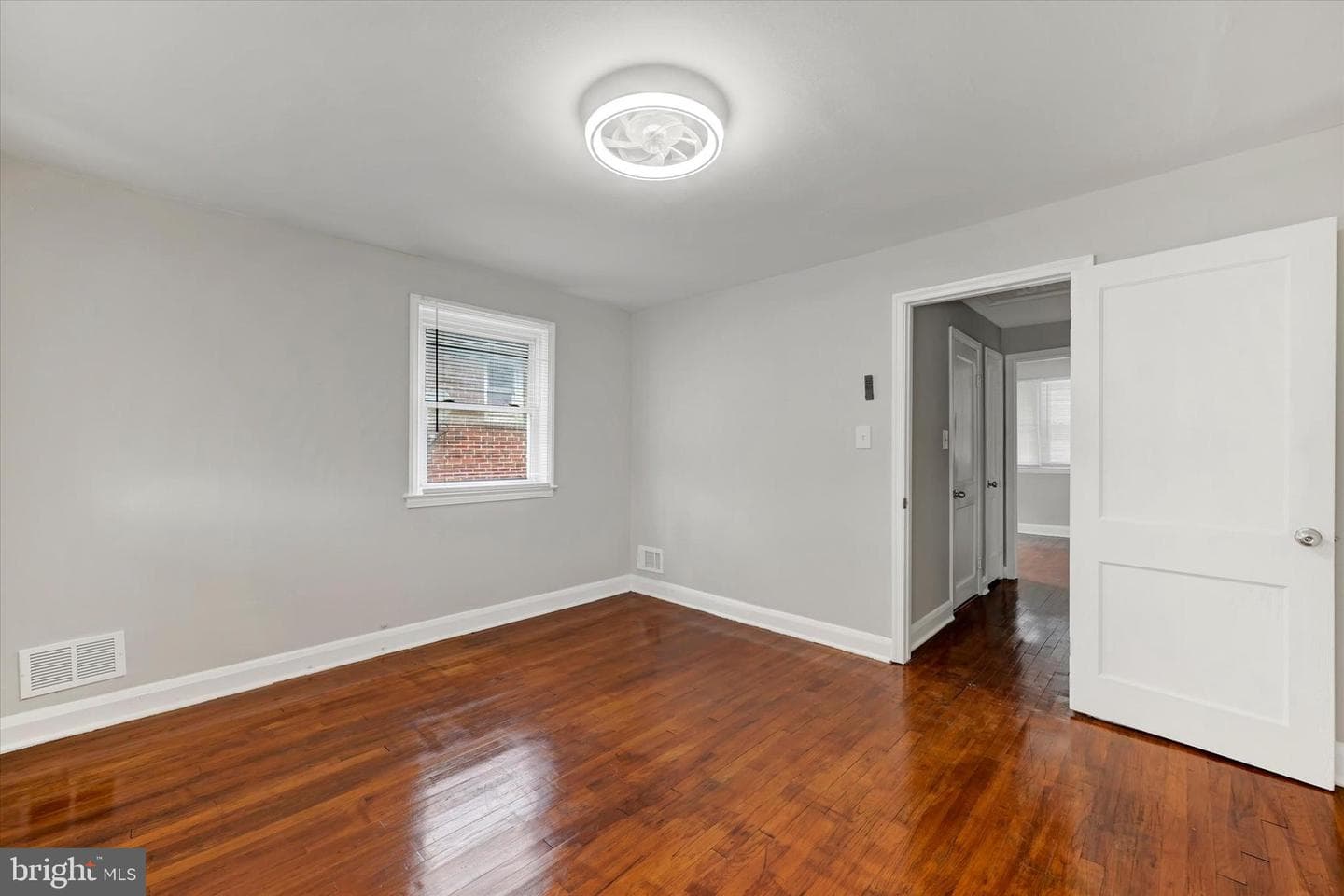 1518 Elrino Street photo 14