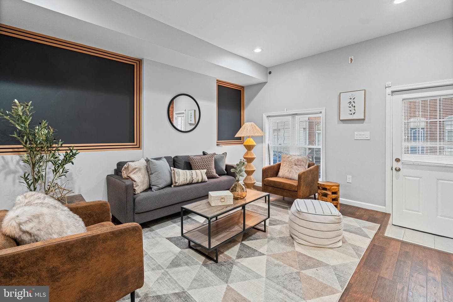 605 N Belnord Avenue photo 8