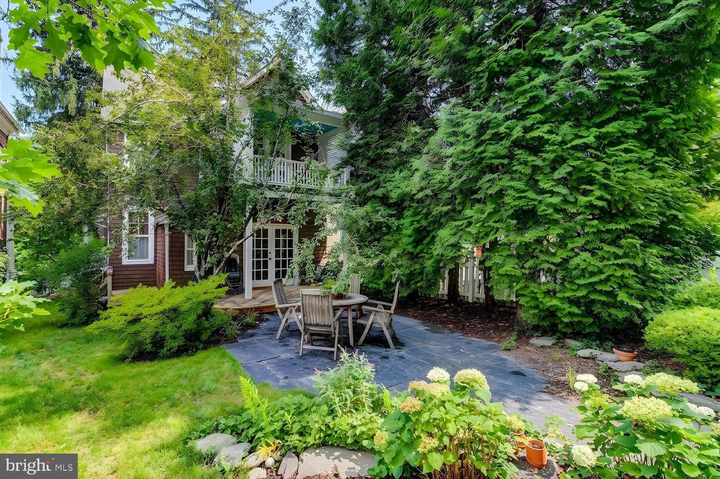 5023 Roland Avenue photo 44