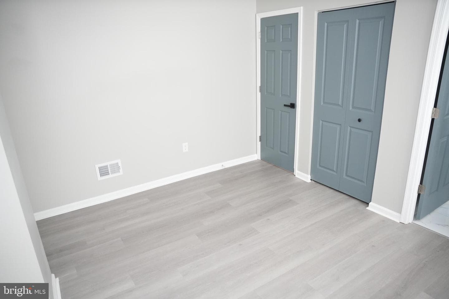 2710 Jefferson Street photo 14