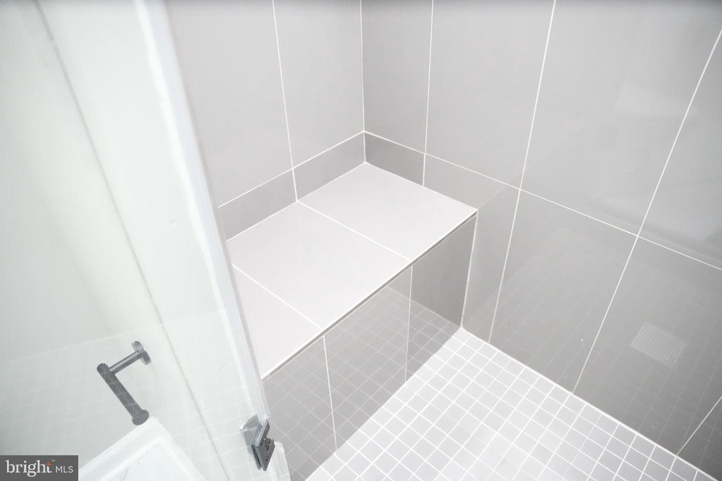 2710 Jefferson Street photo 27