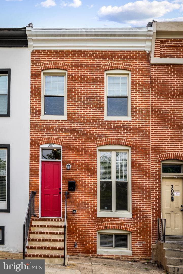 307 Font Hill Avenue, Baltimore