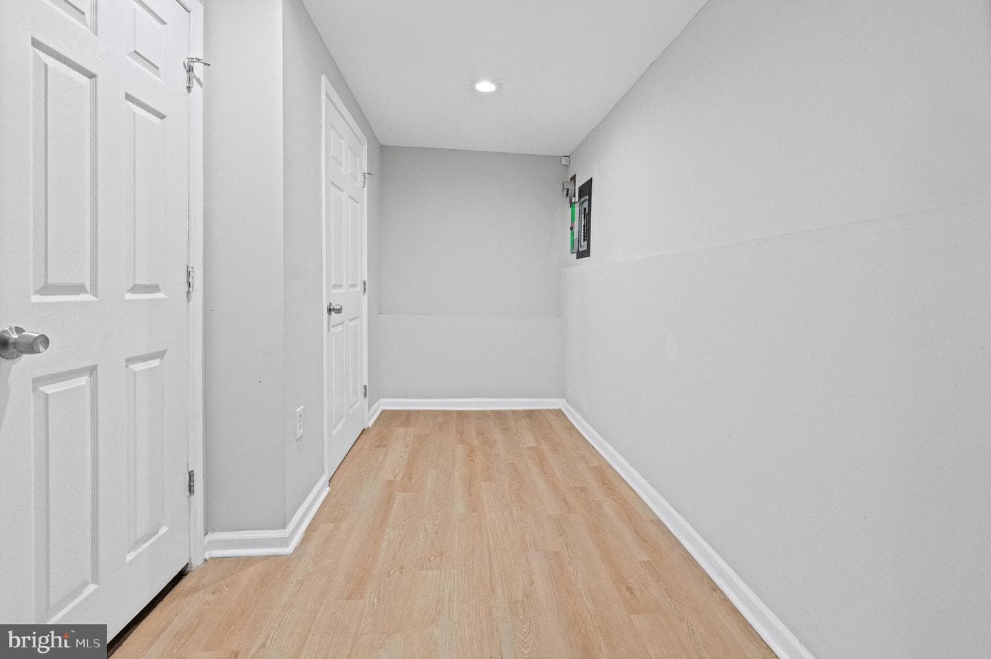 1807 E Lafayette Avenue photo 31